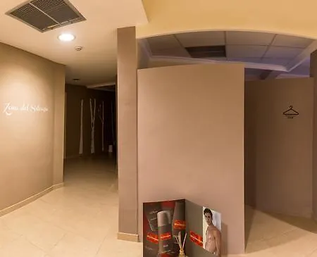 Royals Gate Rodi Garganico