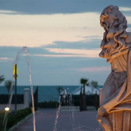 Royals Gate 4* Rodi Garganico