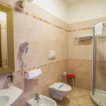 Royals Gate Rodi Garganico