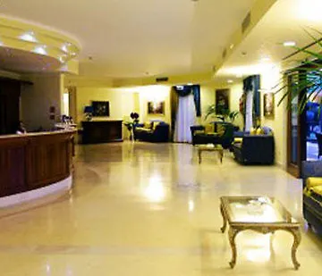 Royals Gate Hotell
