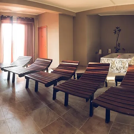 Royals Gate 4* Rodi Garganico