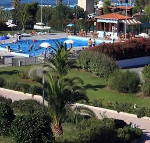 Royals Gate Hotel 4*