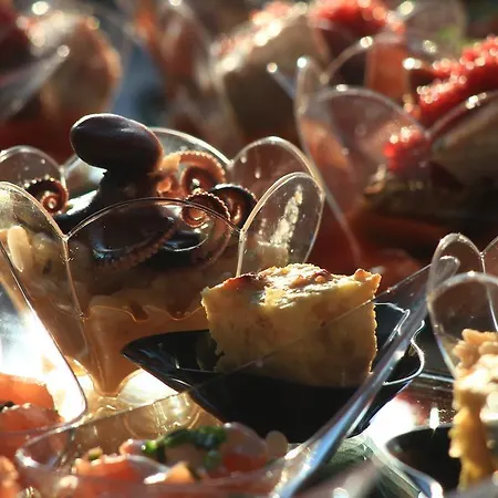 Hotel Royals Gate 4*